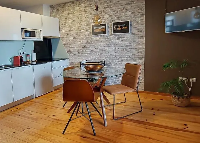 Role Douro - Almada 340 アパート